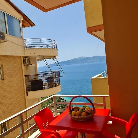 Meltin Apartment